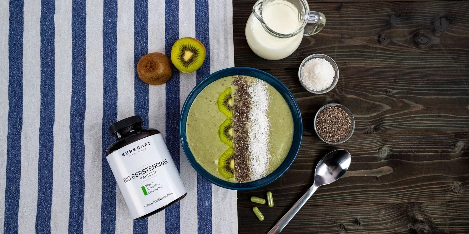 Rezept für Gerstengras Smoothie Bowl. - Kurkraft