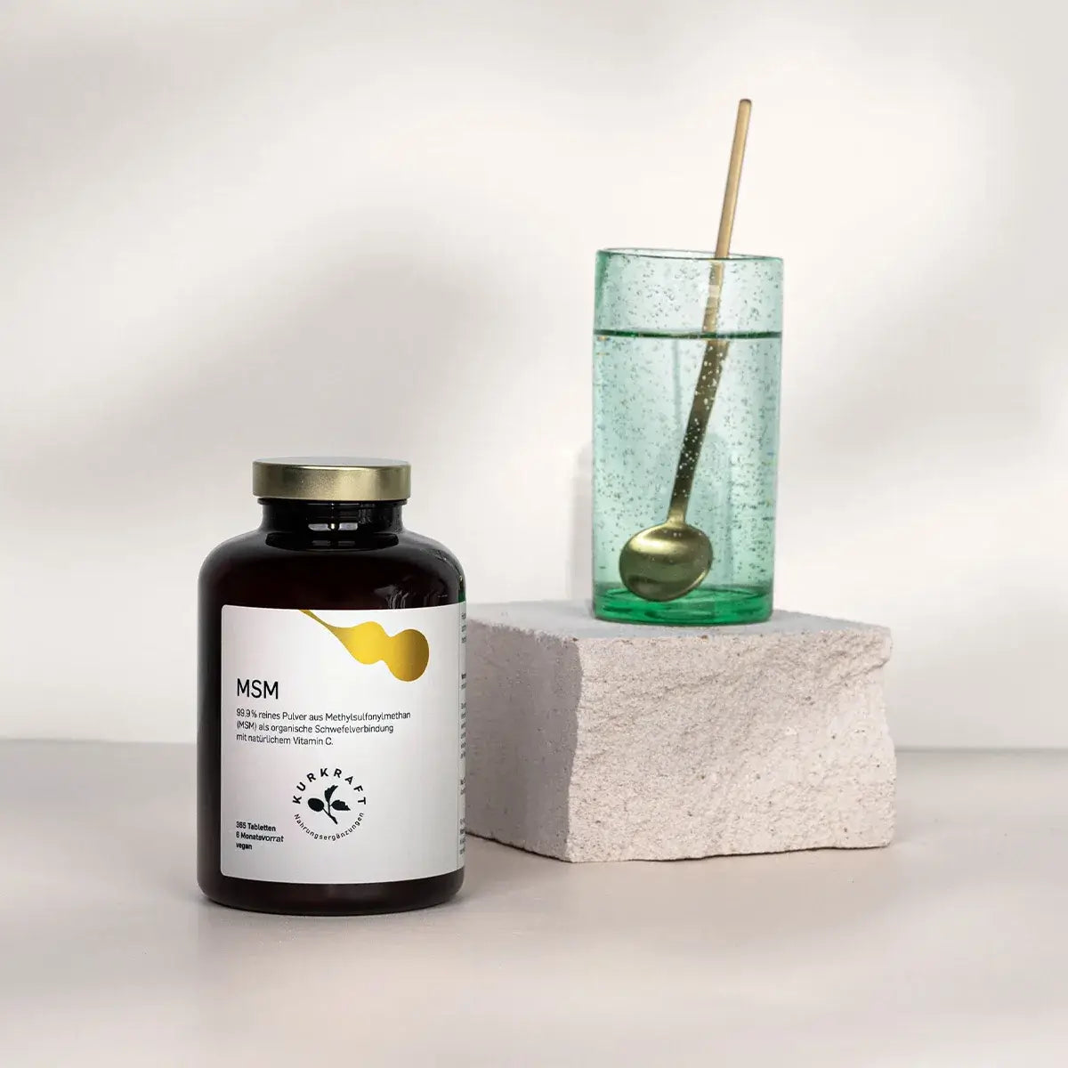 MSM Tabletten Nahaufnahme runde weiße Tabletten